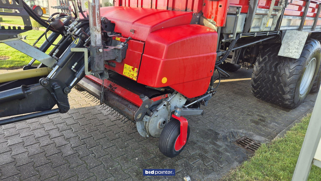 Rendfelszedő Lely Tigo 70 R Combi: 15 kép. Rendfelszedő Lely Tigo 70 R Combi: 15 kép.