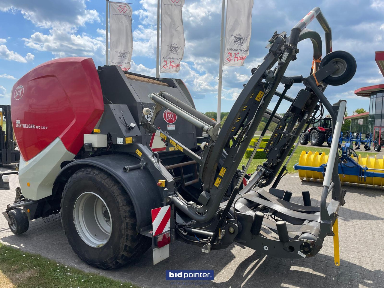 Lely Welger RPC 130 F - Bálázó: 2 kép. Lely Welger RPC 130 F - Bálázó: 2 kép.