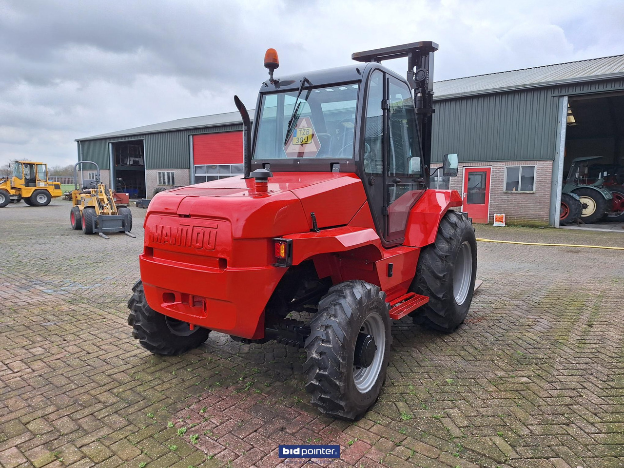 Manitou 30-4 4x4 - Dízel targonca: 5 kép. Manitou 30-4 4x4 - Dízel targonca: 5 kép.