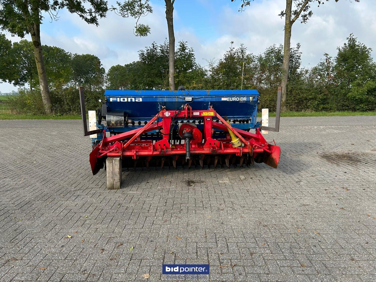 Tulip rotorkopeg + Fiona zaaimachine Apollo DR - Kombinált vetőgép: 2 kép. Tulip rotorkopeg + Fiona zaaimachine Apollo DR - Kombinált vetőgép: 2 kép.