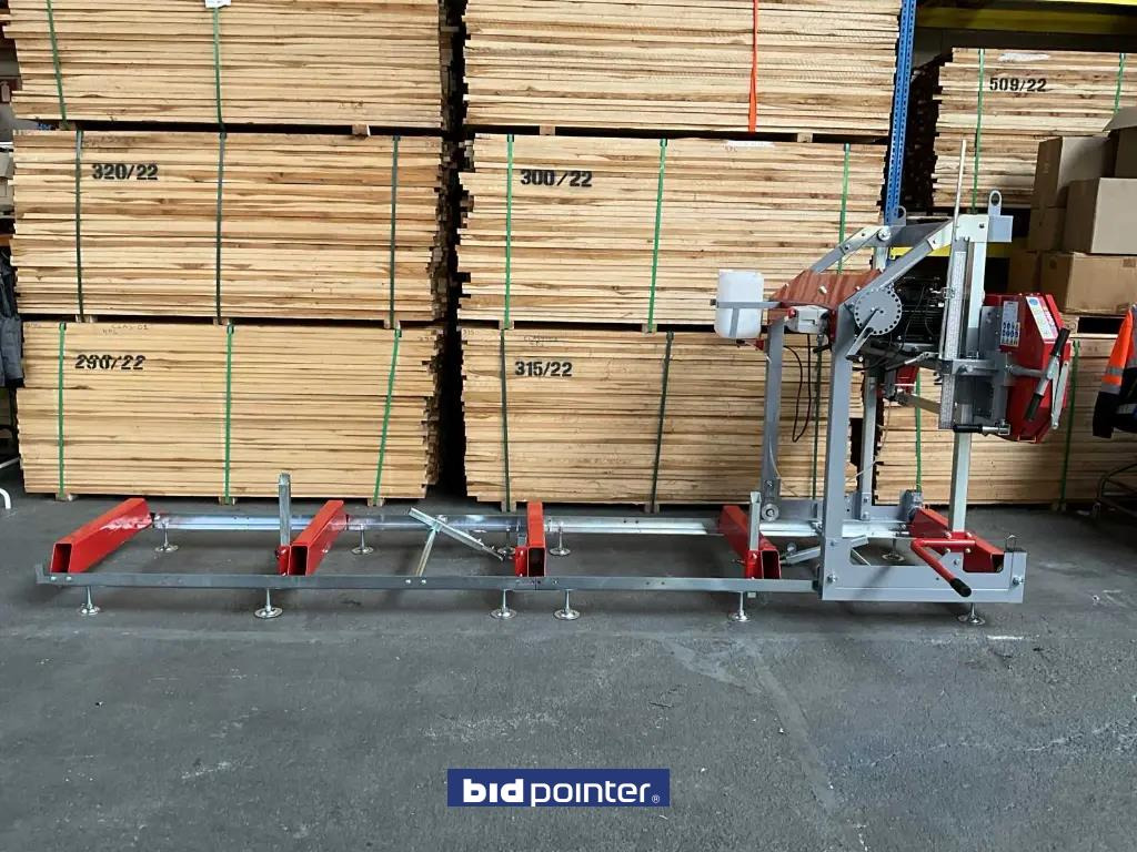 Zaagmachine GT 32 - Faipari gép: 2 kép. Zaagmachine GT 32 - Faipari gép: 2 kép.