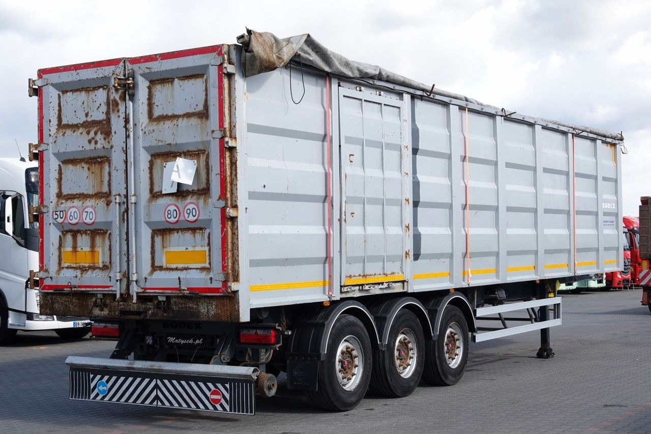 BODEX / WYWROTKA 65 M3 / STALOWA / DO ZŁOMU / OŚ - Félpótkocsi billenőplatós: 4 kép. BODEX / WYWROTKA 65 M3 / STALOWA / DO ZŁOMU / OŚ - Félpótkocsi billenőplatós: 4 kép.