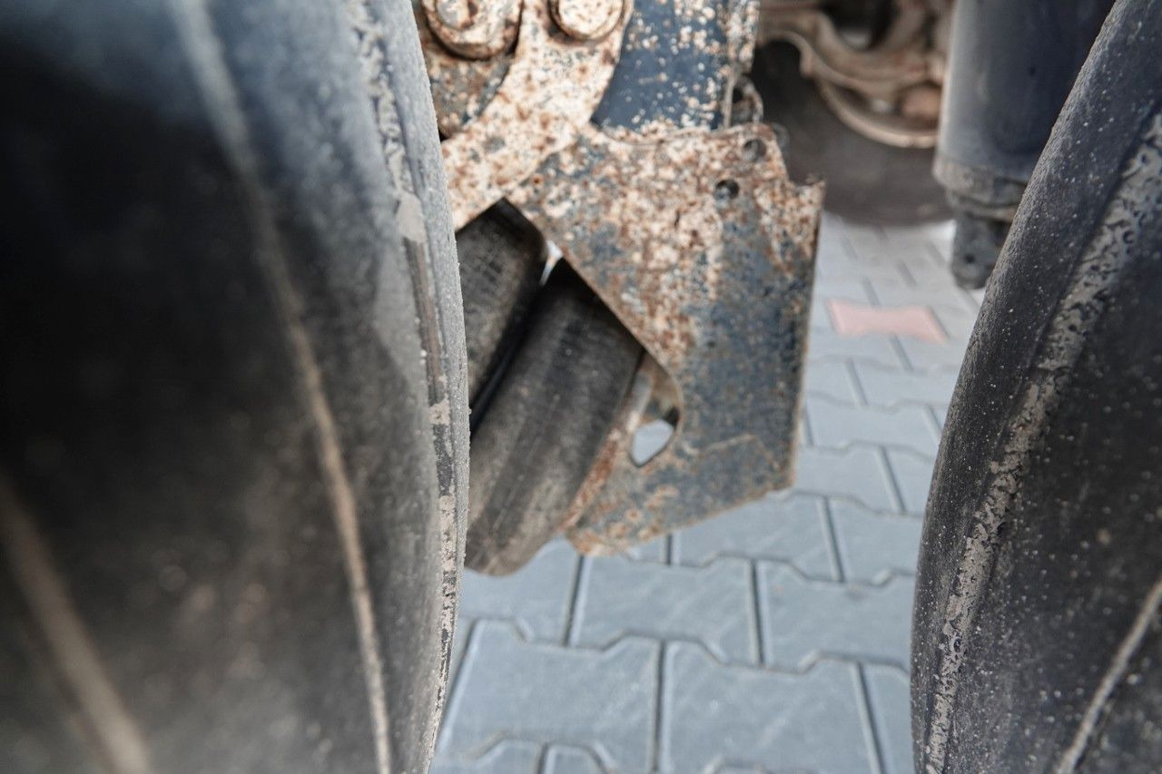 Félpótkocsi billenőplatós Benalu WYWROTKA 27 m3 / ALUMINIOWA / HYDRAULICZNA KLAPA: 11 kép.