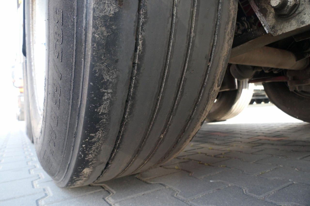 Félpótkocsi billenőplatós Benalu WYWROTKA ALUMINIOWA / 75 M3 / KLAPO-DRZWI: 12 kép.