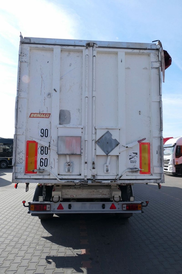 Benalu WYWROTKA ALUMINIOWA / 75 M3 / KLAPO-DRZWI - Félpótkocsi billenőplatós: 3 kép. Benalu WYWROTKA ALUMINIOWA / 75 M3 / KLAPO-DRZWI - Félpótkocsi billenőplatós: 3 kép.