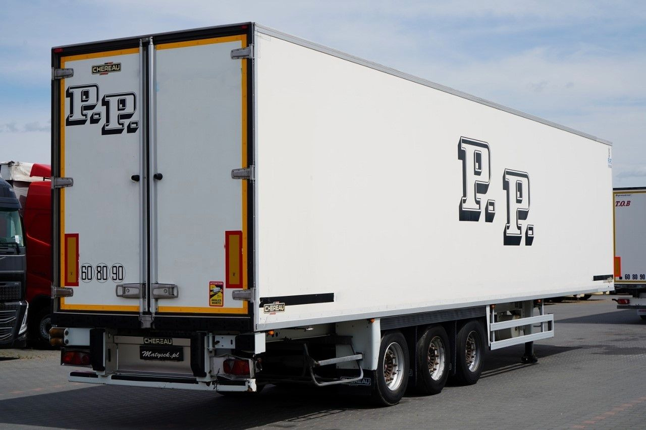 Chereau CHŁODNIA / CARRIER VECTOR 1950MT / DOPPELSTOCK - Félpótkocsi hűtős: 4 kép. Chereau CHŁODNIA / CARRIER VECTOR 1950MT / DOPPELSTOCK - Félpótkocsi hűtős: 4 kép.
