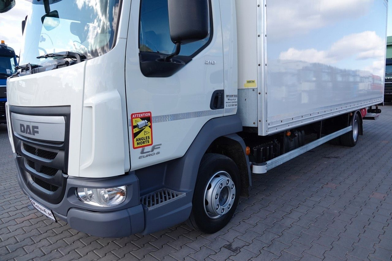 Dobozos felépítményű teherautó DAF LF 210 / KONTENER - 7 M / SOLÓWKA / WINDA DHOLLA: 6 kép.