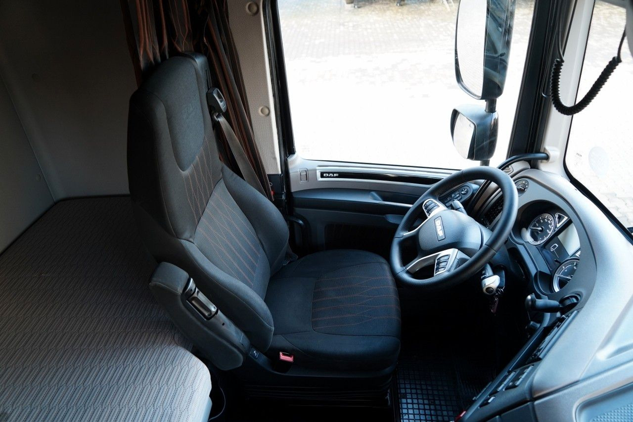 Cserefelépítményes teherautó DAF XF 480 / BDF / 6X2 / ZESTAW TANDEM / SSC / I-PAR: 26 kép. Cserefelépítményes teherautó DAF XF 480 / BDF / 6X2 / ZESTAW TANDEM / SSC / I-PAR: 26 kép.