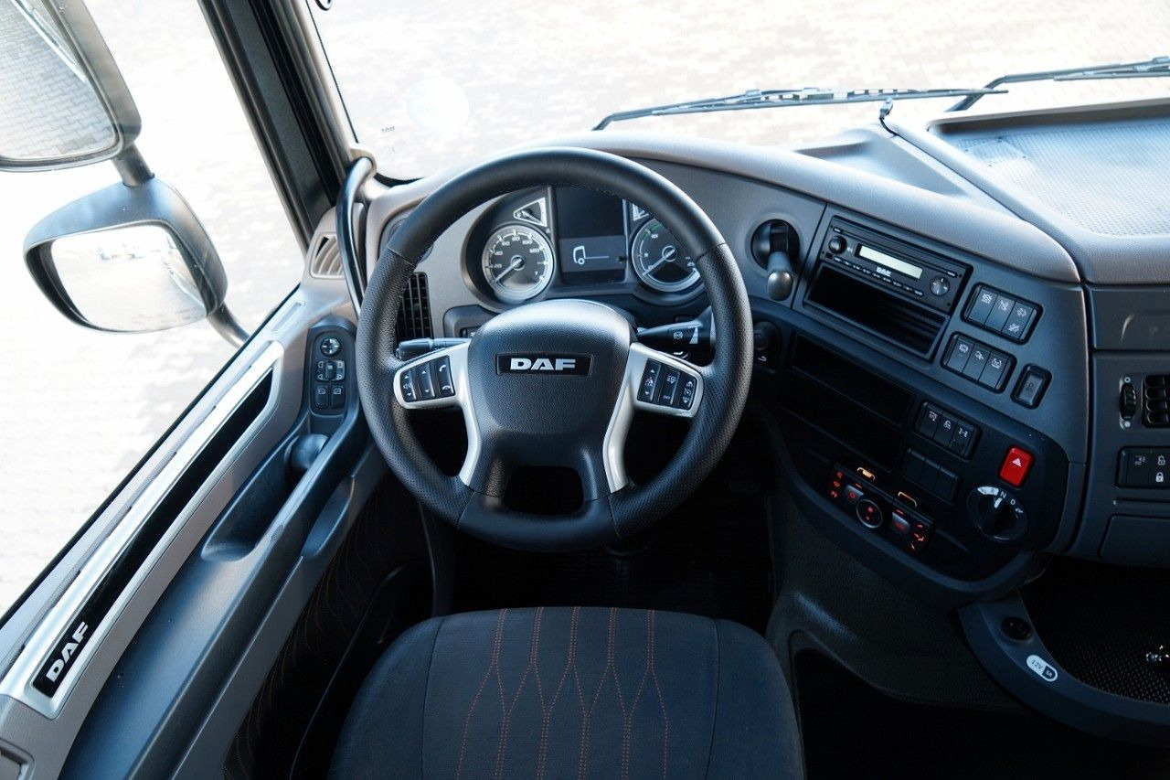 Cserefelépítményes teherautó DAF XF 480 / BDF / 6X2 / ZESTAW TANDEM / SSC / I-PAR: 27 kép. Cserefelépítményes teherautó DAF XF 480 / BDF / 6X2 / ZESTAW TANDEM / SSC / I-PAR: 27 kép.