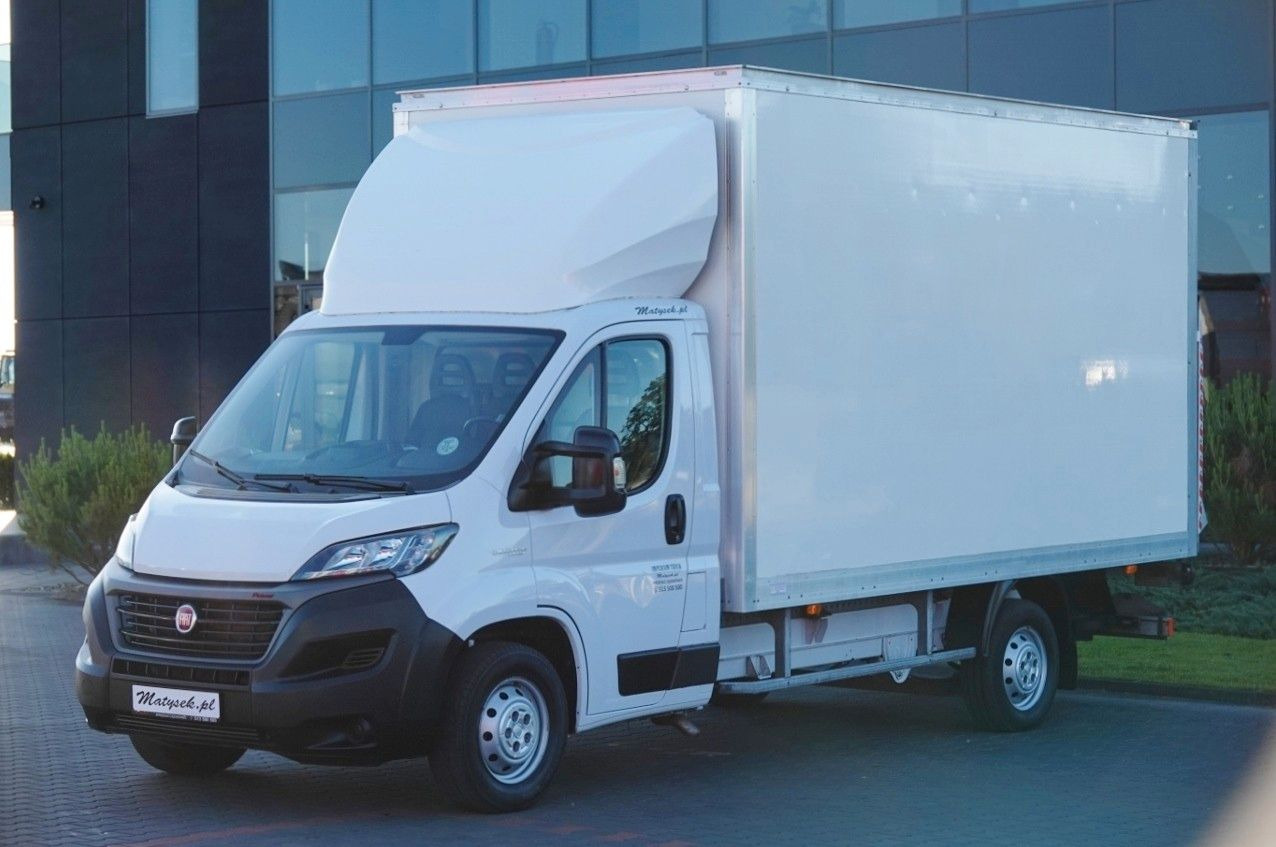 Fiat DUCATO MAXI / KONTENER-FURGON / WINDA 750 KG / - Hűtős kisteherautó: 2 kép. Fiat DUCATO MAXI / KONTENER-FURGON / WINDA 750 KG / - Hűtős kisteherautó: 2 kép.