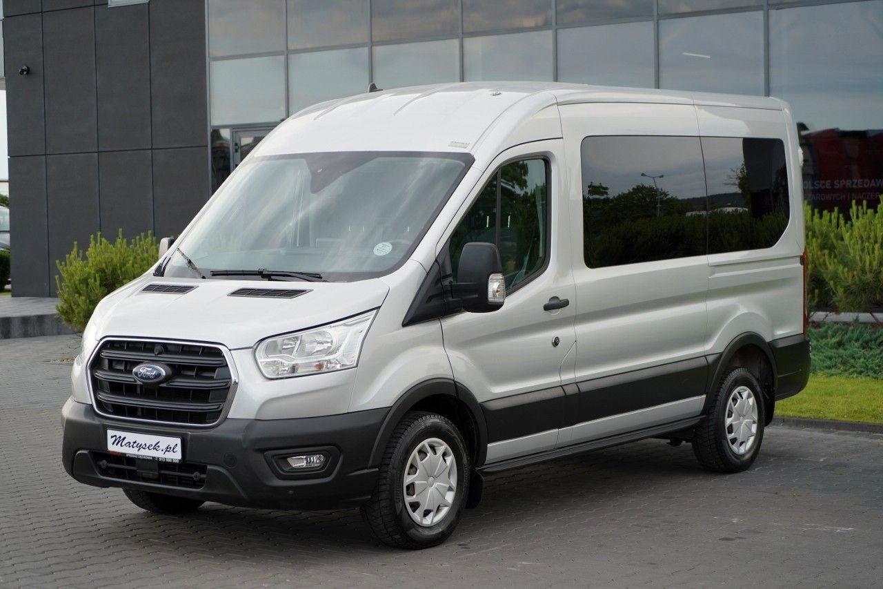 Ford TRANSIT / 9 MIEJSC / 2021 ROK / SPROWADZONY - Kisbusz: 2 kép. Ford TRANSIT / 9 MIEJSC / 2021 ROK / SPROWADZONY - Kisbusz: 2 kép.