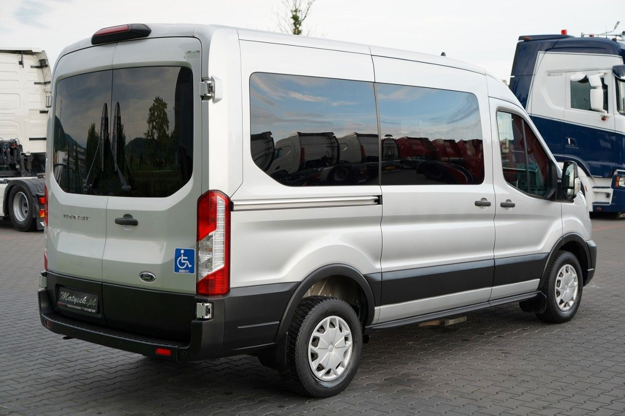 Ford TRANSIT / 9 MIEJSC / 2021 ROK / SPROWADZONY - Kisbusz: 4 kép. Ford TRANSIT / 9 MIEJSC / 2021 ROK / SPROWADZONY - Kisbusz: 4 kép.