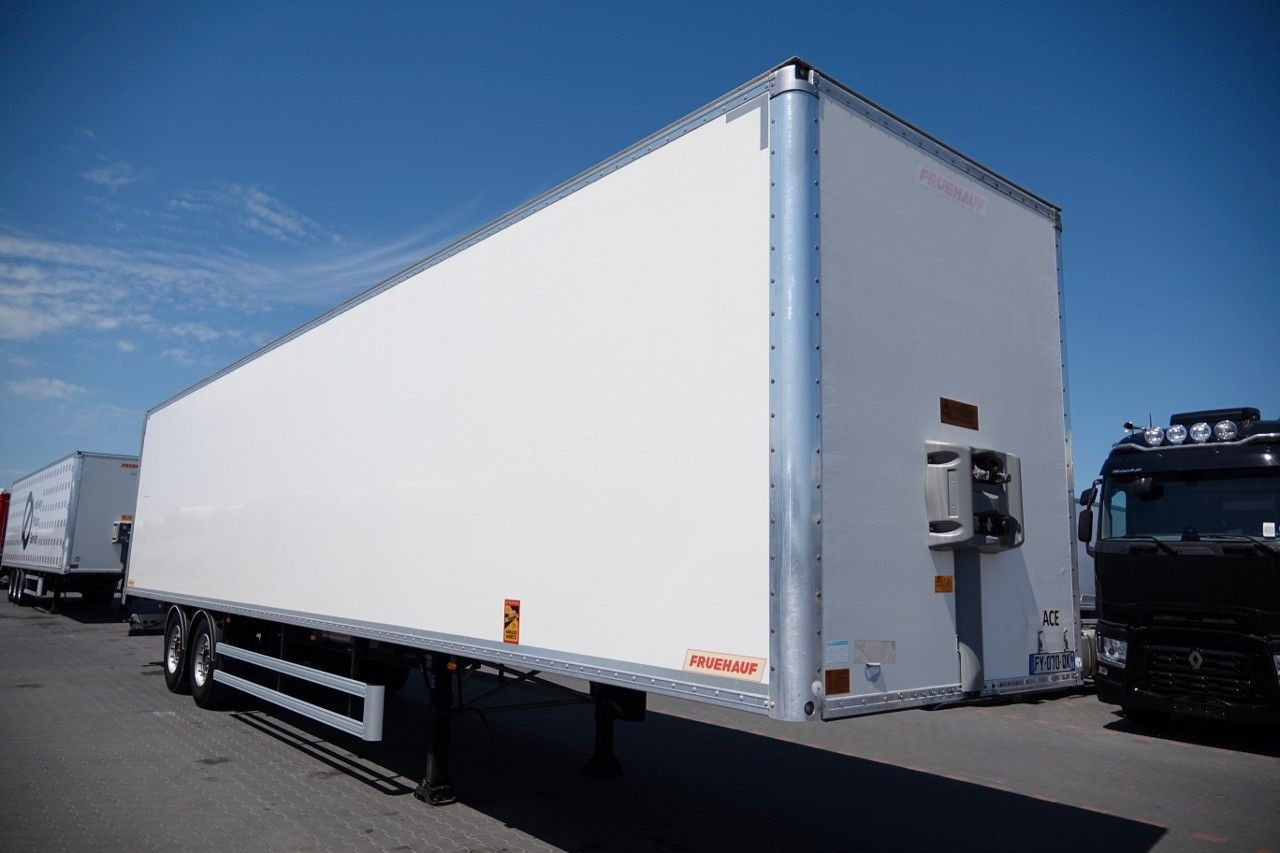 Frühauf KONTENER / KOFFER / 2 OSIE / SAF / 2021 ROK / B - Félpótkocsi hűtős: 2 kép. Frühauf KONTENER / KOFFER / 2 OSIE / SAF / 2021 ROK / B - Félpótkocsi hűtős: 2 kép.