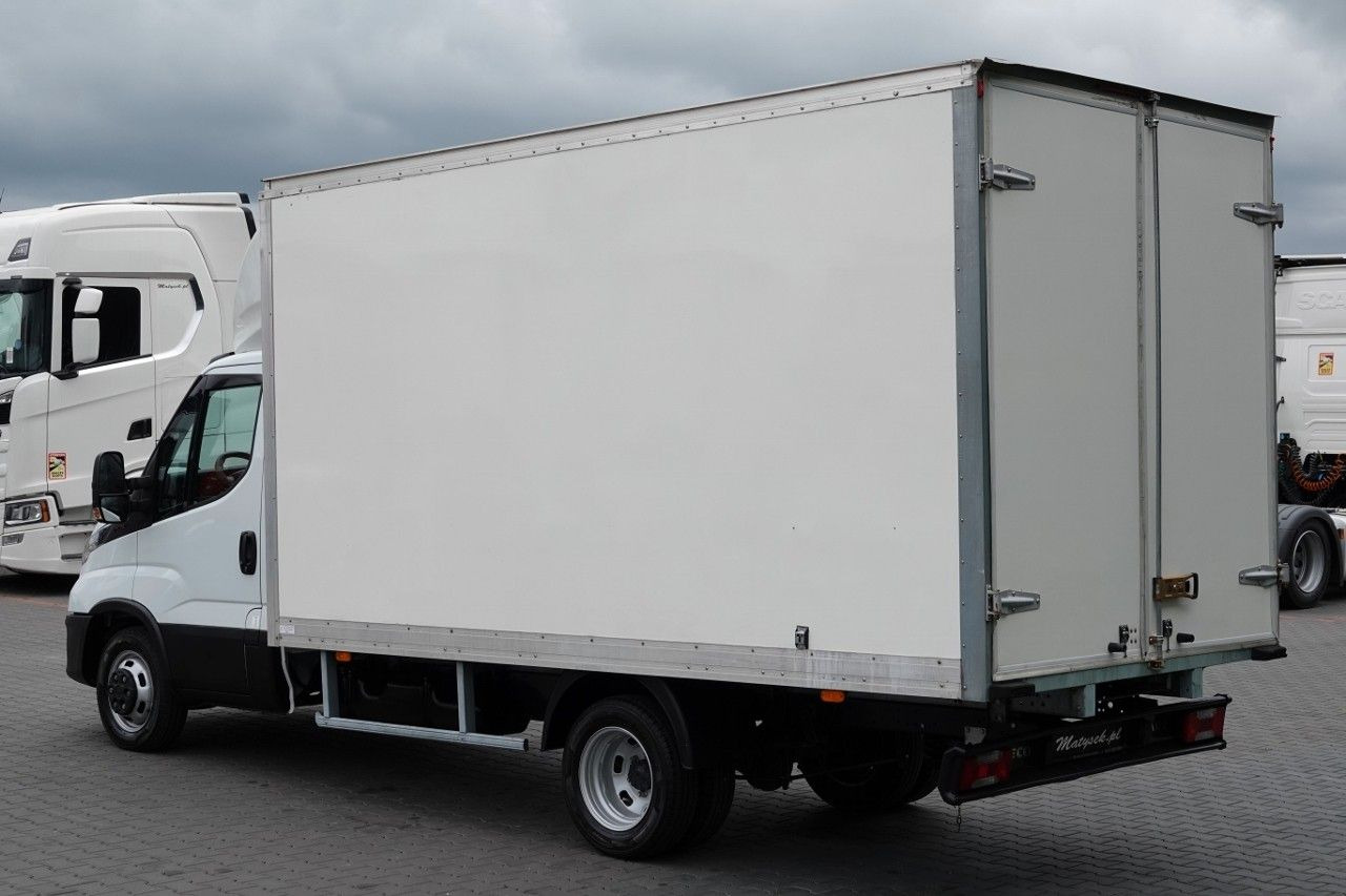 Iveco DAILY 3,0 D / KONTENER / 2020 ROK /BLIŹNIAK / SP - Hűtős kisteherautó: 4 kép. Iveco DAILY 3,0 D / KONTENER / 2020 ROK /BLIŹNIAK / SP - Hűtős kisteherautó: 4 kép.
