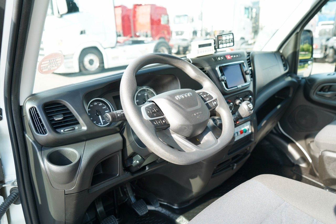 Emelőkosaras teherautó Iveco DAILY 35-140 / ZWYŻKA / PODNOŚNIK KOSZOWY FRANCE: 32 kép.
