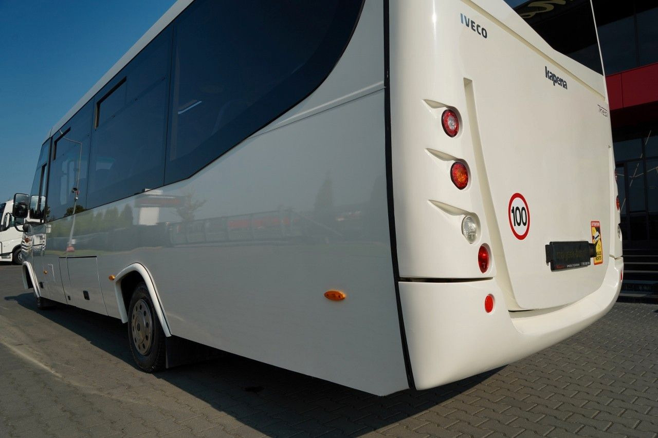Helyközi busz Iveco KAPENA / EURO6 / MANUAL / KLIMATYZACJA / SPROWAD: 6 kép.