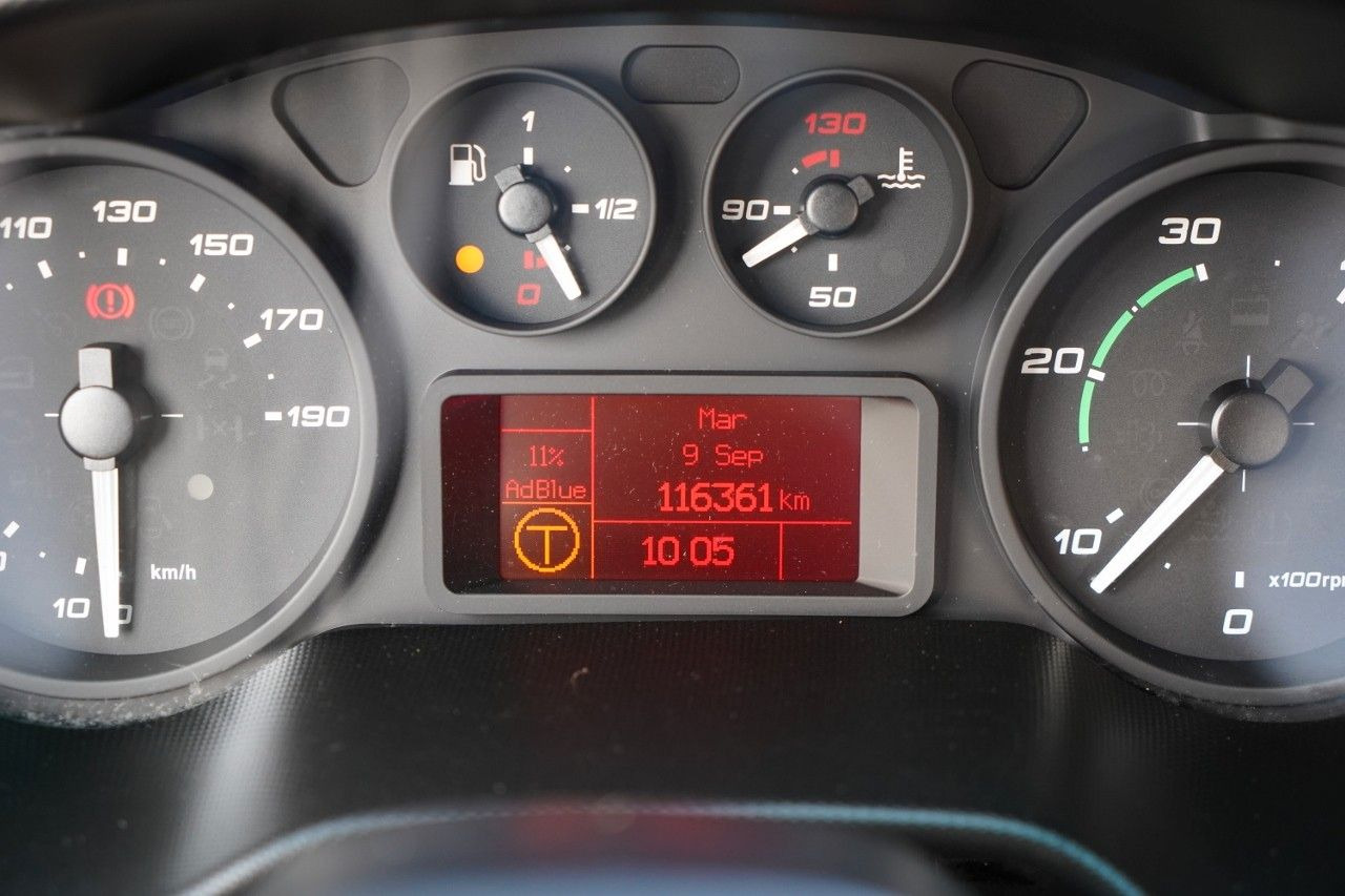 Helyközi busz Iveco KAPENA / EURO6 / MANUAL / KLIMATYZACJA / SPROWAD: 18 kép.