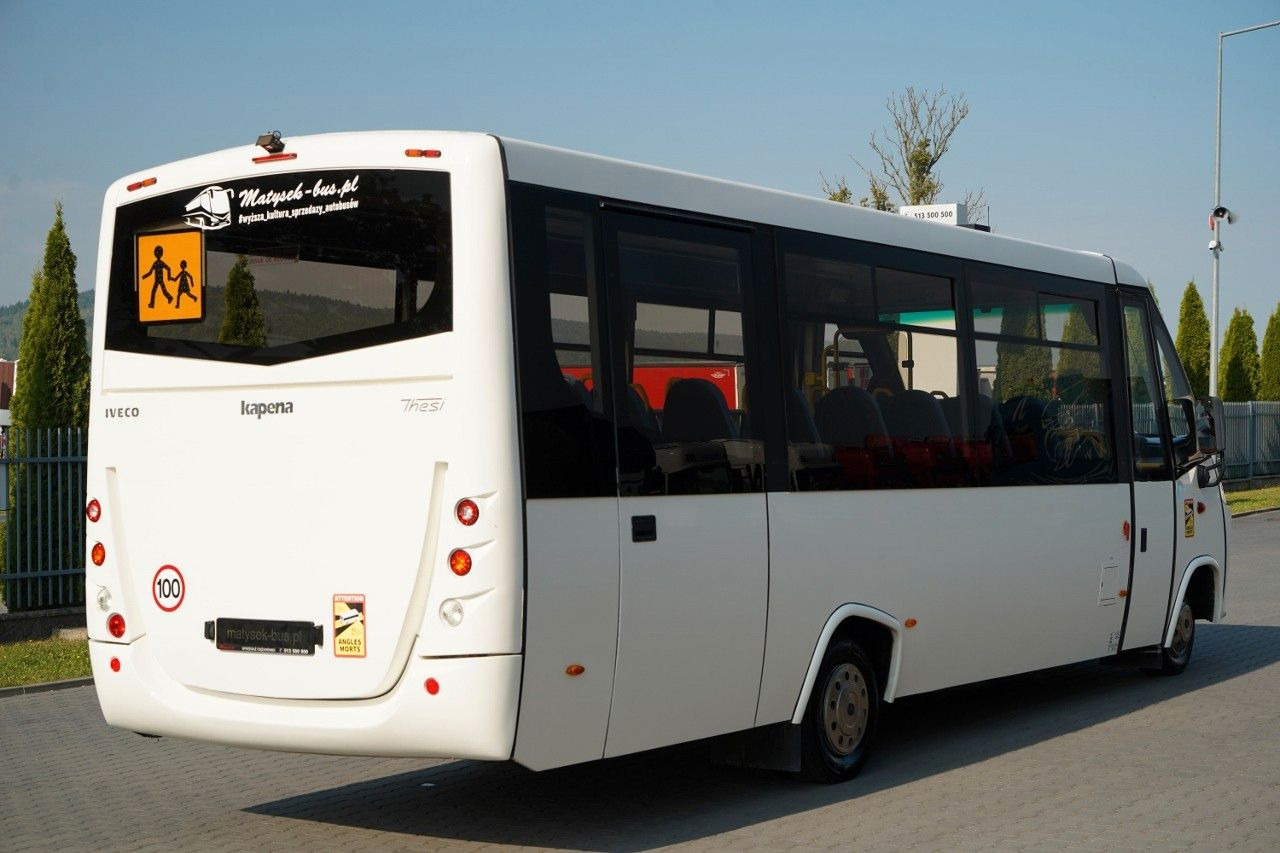 Iveco KAPENA / EURO6 / MANUAL / KLIMATYZACJA / SPROWAD - Helyközi busz: 3 kép. Iveco KAPENA / EURO6 / MANUAL / KLIMATYZACJA / SPROWAD - Helyközi busz: 3 kép.