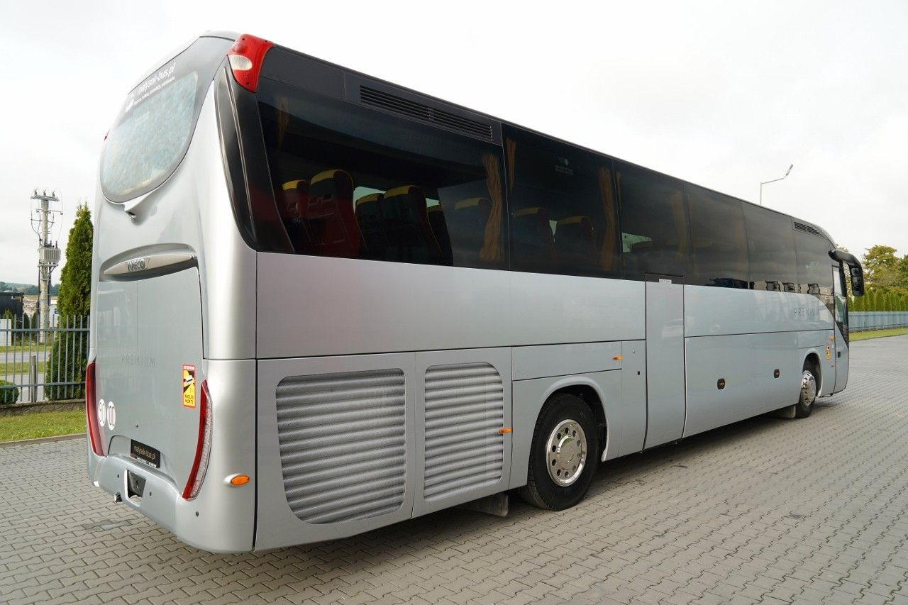 Iveco MAGELYS / EURO 6 / SUPER STAN / TURYSTYCZNY / MA - Helyközi busz: 3 kép. Iveco MAGELYS / EURO 6 / SUPER STAN / TURYSTYCZNY / MA - Helyközi busz: 3 kép.