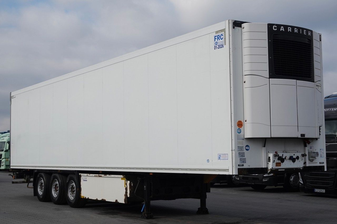 Krone CHŁODNIA / CARRIER VECTOR 1550 / SAF / OŚ PODNO - Félpótkocsi hűtős: 1 kép. Krone CHŁODNIA / CARRIER VECTOR 1550 / SAF / OŚ PODNO - Félpótkocsi hűtős: 1 kép.
