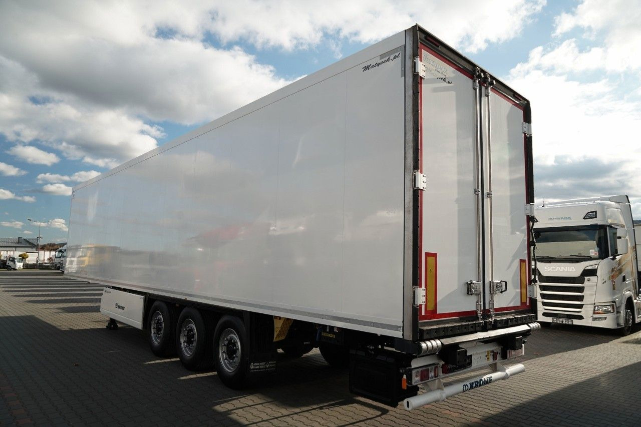 Krone CHŁODNIA / THERMO KING SLX 400 / DOPPELSTOCK / K - Félpótkocsi hűtős: 5 kép. Krone CHŁODNIA / THERMO KING SLX 400 / DOPPELSTOCK / K - Félpótkocsi hűtős: 5 kép.