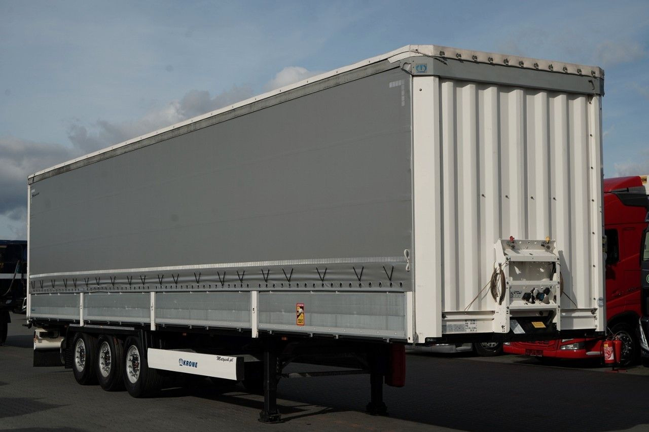 Krone FIRANKA / BURTOWA / OŚ PODNOSZONA / SAF / STANDA - Ponyvás félpótkocsi: 1 kép. Krone FIRANKA / BURTOWA / OŚ PODNOSZONA / SAF / STANDA - Ponyvás félpótkocsi: 1 kép.