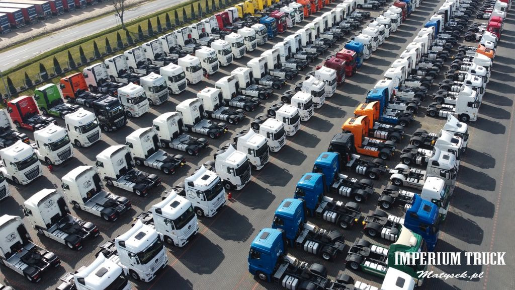 Krone FIRANKA STANDARD / 2020 ROK / OŚ PODNOSZONA  lízing Krone FIRANKA STANDARD / 2020 ROK / OŚ PODNOSZONA: 20 kép.
