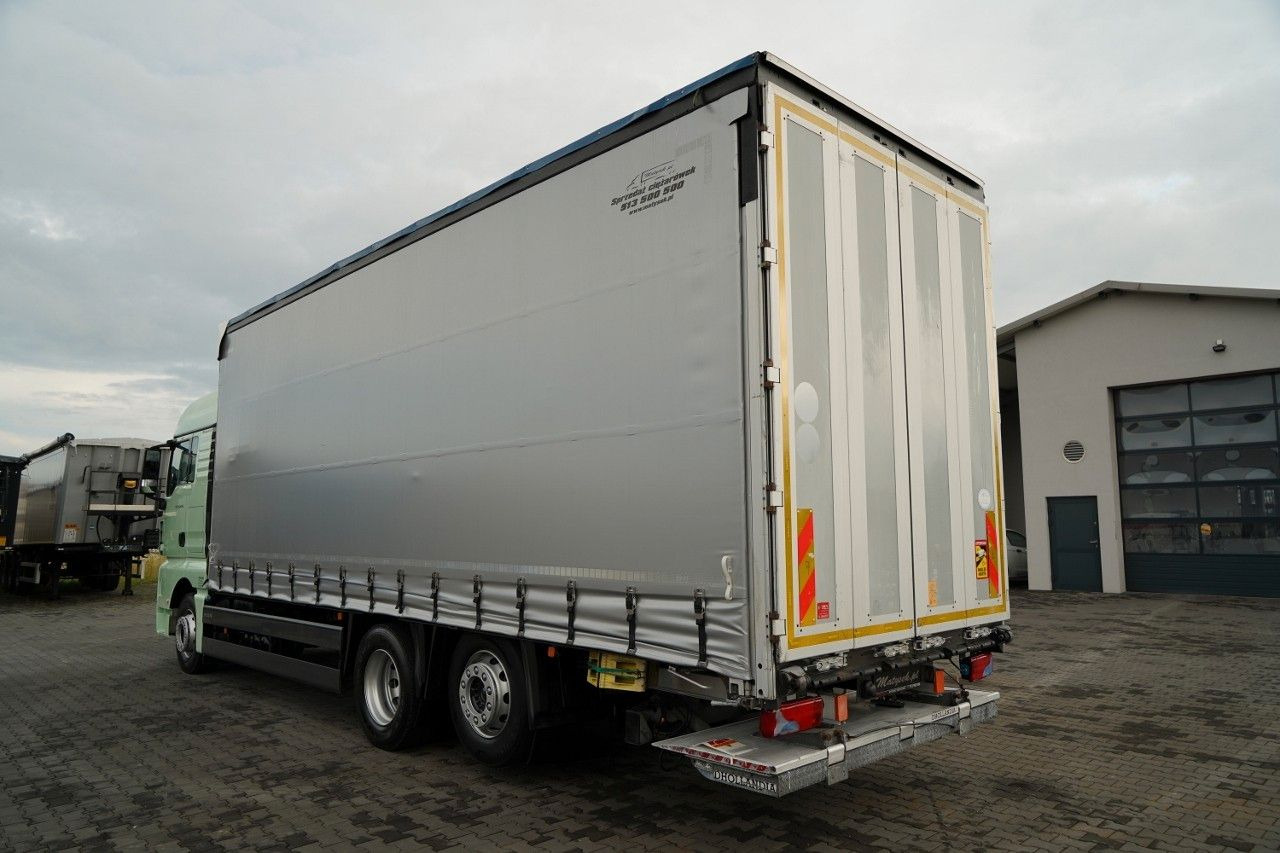 MAN TGX 26.440 / 6x2 / FIRANKA - 8,15 m / SOLÓWKA / MAN TGX 26.440 / 6x2 / FIRANKA - 8,15 m / SOLÓWKA / - Ponyvás teherautó: 3 kép. MAN TGX 26.440 / 6x2 / FIRANKA - 8,15 m / SOLÓWKA / MAN TGX 26.440 / 6x2 / FIRANKA - 8,15 m / SOLÓWKA / - Ponyvás teherautó: 3 kép.