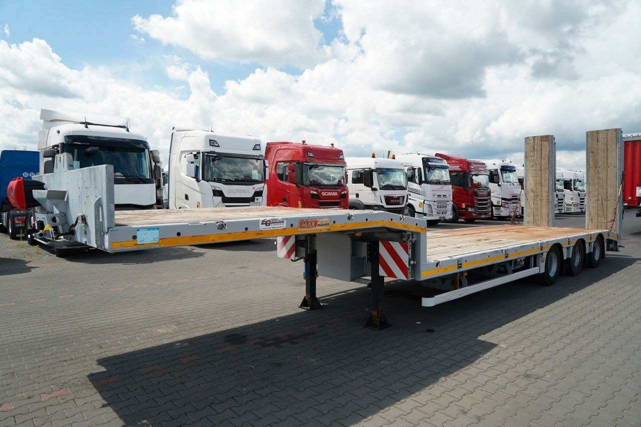 MAX TRAILLER NACZEPA LAWETA / NISKOPODWOZIOWA / 12, - Félpótkocsi mélybölcsős: 3 kép. MAX TRAILLER NACZEPA LAWETA / NISKOPODWOZIOWA / 12, - Félpótkocsi mélybölcsős: 3 kép.