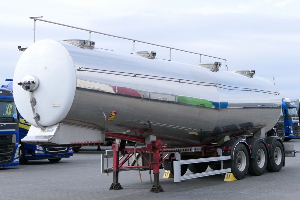 Menci ETA / FOOD LIQUID TANK TRAILER/32000 L/ 4 CHAMBE - Tartályos félpótkocsi: 1 kép. Menci ETA / FOOD LIQUID TANK TRAILER/32000 L/ 4 CHAMBE - Tartályos félpótkocsi: 1 kép.