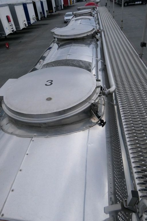 Tartályos félpótkocsi Menci ETA / FOOD LIQUID TANK TRAILER/32000 L/ 4 CHAMBE: 19 kép.
