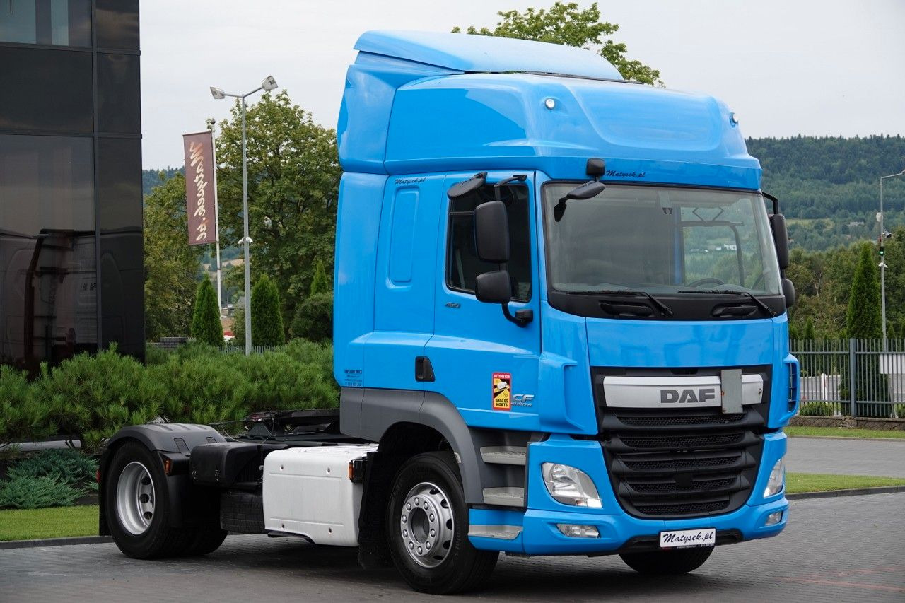 DAF CF 460 / AUTOMAT / EURO 6 / SPROWADZONY - Nyergesvontató: 2 kép. DAF CF 460 / AUTOMAT / EURO 6 / SPROWADZONY - Nyergesvontató: 2 kép.