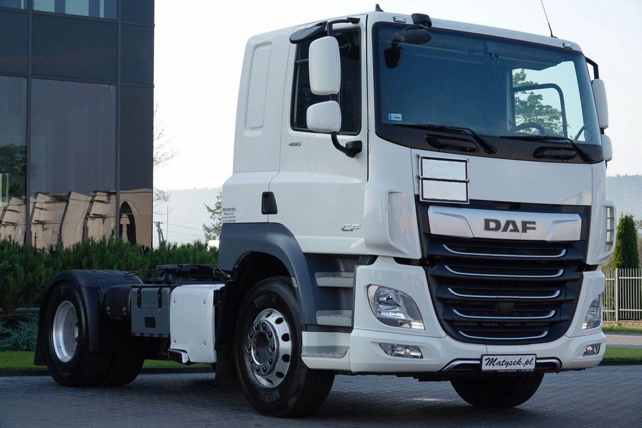 DAF CF 480 / PEŁNY ADR / NISKA KABINA / 2018 ROK / A - Nyergesvontató: 1 kép. DAF CF 480 / PEŁNY ADR / NISKA KABINA / 2018 ROK / A - Nyergesvontató: 1 kép.