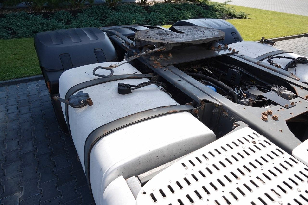 DAF XF 460 / MANUAL / STANDARD / SUPER SPACE CAB lízing DAF XF 460 / MANUAL / STANDARD / SUPER SPACE CAB: 11 kép. DAF XF 460 / MANUAL / STANDARD / SUPER SPACE CAB lízing DAF XF 460 / MANUAL / STANDARD / SUPER SPACE CAB: 11 kép.