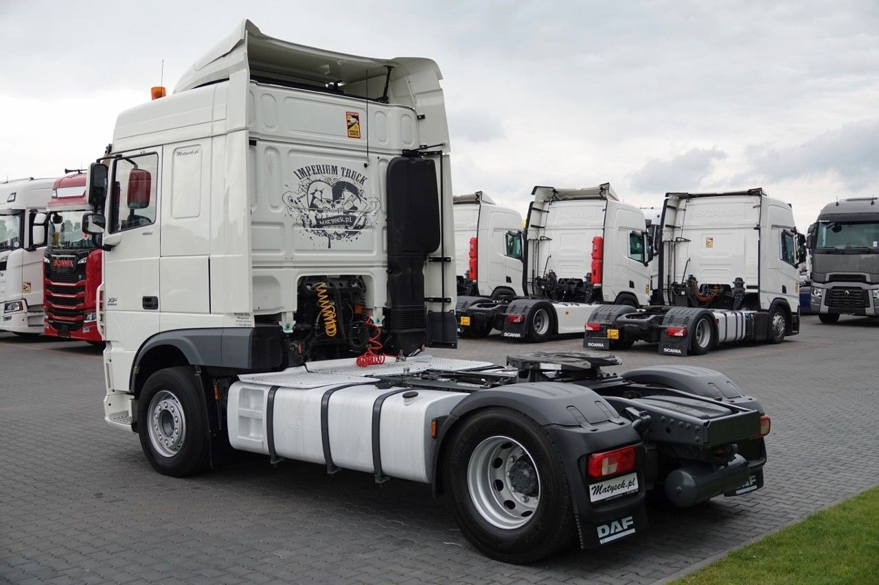 DAF XF 460 / SPACE CAB / OPONY 100% / SPROWADZONY / - Nyergesvontató: 4 kép. DAF XF 460 / SPACE CAB / OPONY 100% / SPROWADZONY / - Nyergesvontató: 4 kép.