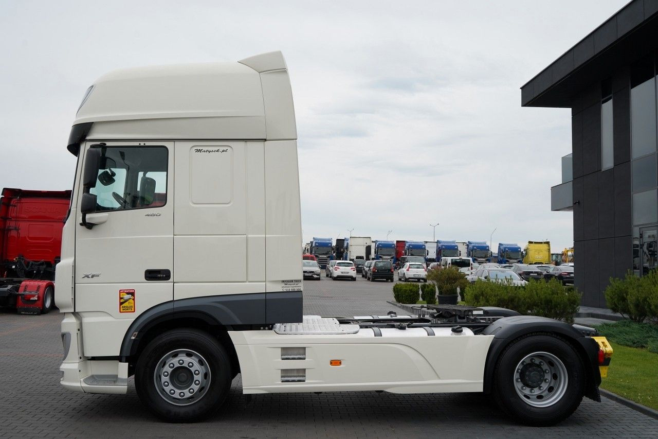 DAF XF 480 / I-PARK COOL/ 2021 ROK / OPONY 100% / SS - Nyergesvontató: 3 kép. DAF XF 480 / I-PARK COOL/ 2021 ROK / OPONY 100% / SS - Nyergesvontató: 3 kép.