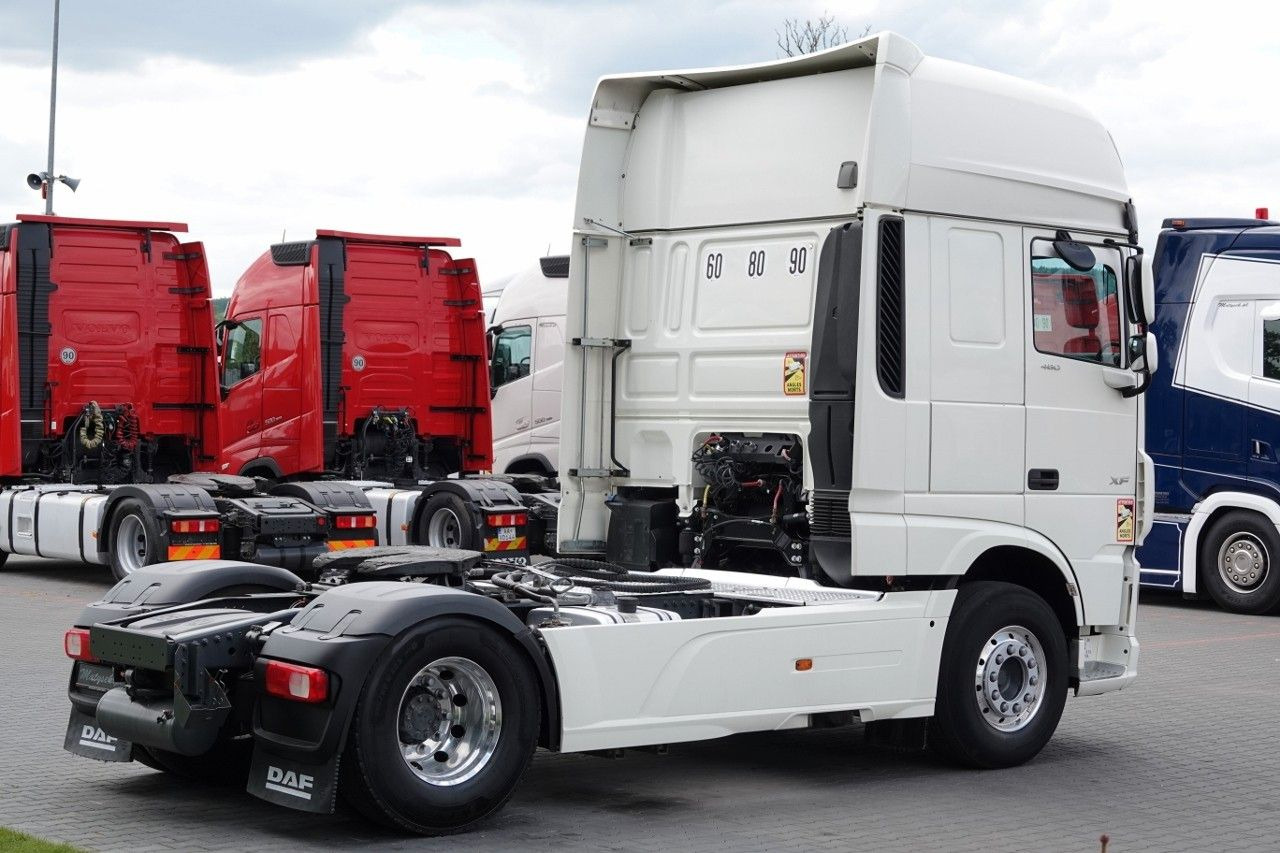 DAF XF 480 / I-PARK COOL / HYDRAULIKA DWUOBWODOWA / - Nyergesvontató: 5 kép. DAF XF 480 / I-PARK COOL / HYDRAULIKA DWUOBWODOWA / - Nyergesvontató: 5 kép.