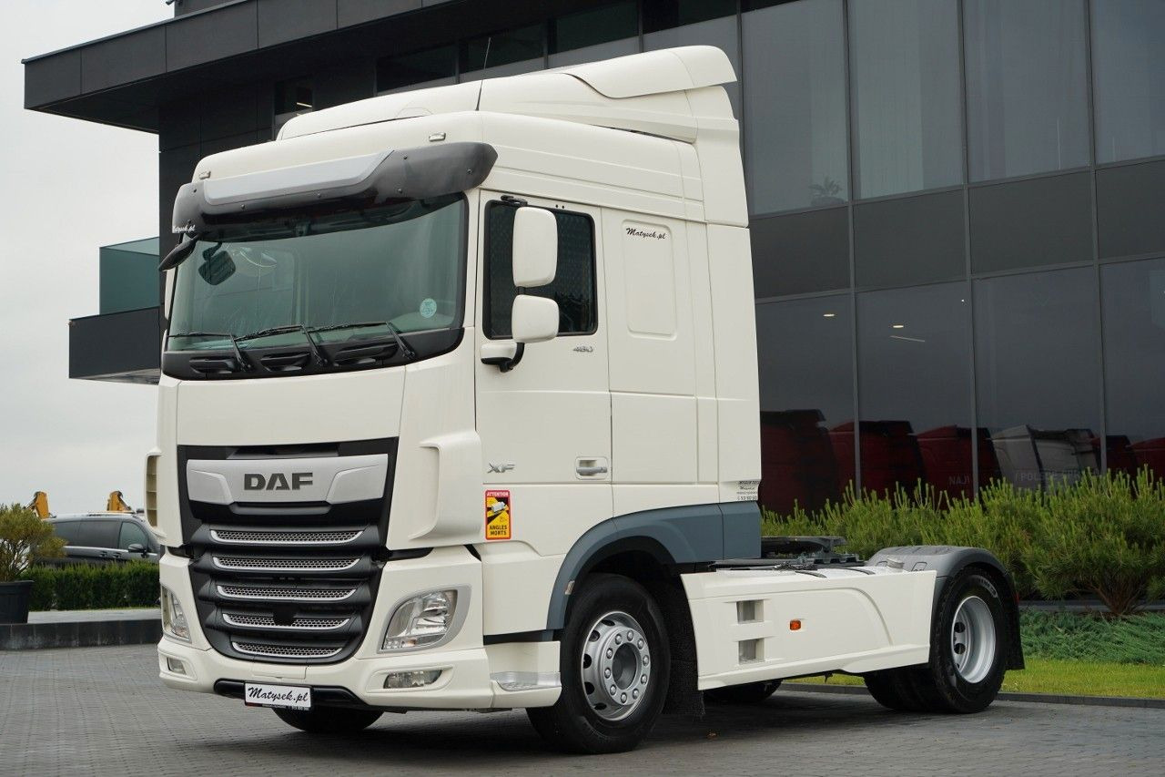 DAF XF 480 / SPACE CAB / I-PARK COOL / SPROWADZONY / - Nyergesvontató: 1 kép. DAF XF 480 / SPACE CAB / I-PARK COOL / SPROWADZONY / - Nyergesvontató: 1 kép.