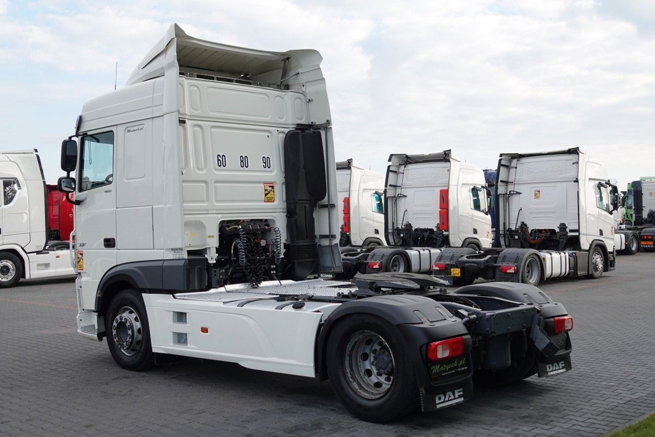 DAF XF 480 / SPACE CAB / RETARDER / I-PARK COOL / - Nyergesvontató: 4 kép. DAF XF 480 / SPACE CAB / RETARDER / I-PARK COOL / - Nyergesvontató: 4 kép.
