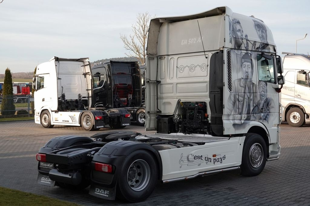 DAF XF 510 / RETARDER / BOGATA WERSJA / DUŻE NAVI / - Nyergesvontató: 4 kép. DAF XF 510 / RETARDER / BOGATA WERSJA / DUŻE NAVI / - Nyergesvontató: 4 kép.