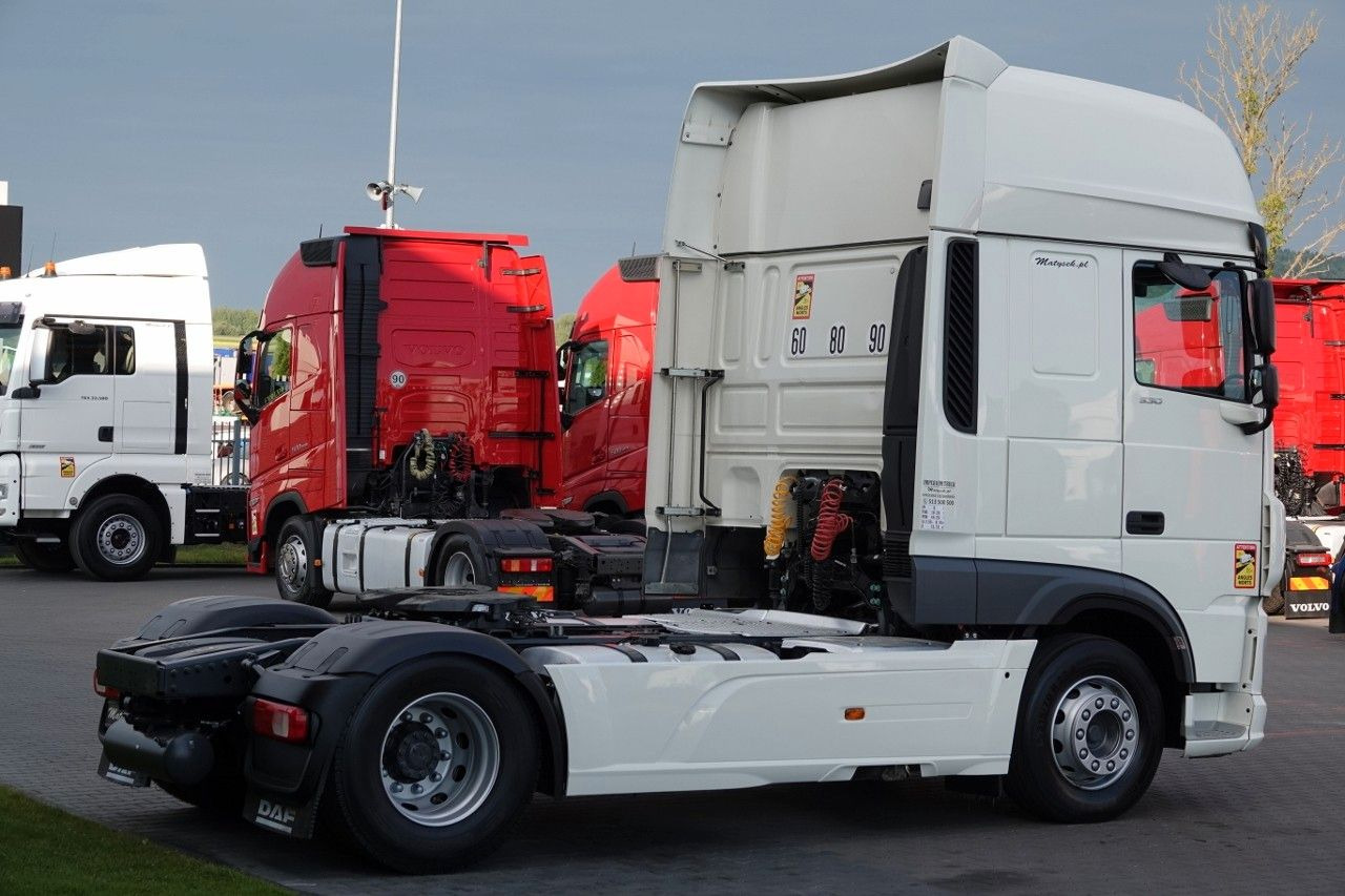 DAF XF 530 / RETARDER / I-PARK COOL / SSC / OPONY 1 - Nyergesvontató: 5 kép. DAF XF 530 / RETARDER / I-PARK COOL / SSC / OPONY 1 - Nyergesvontató: 5 kép.
