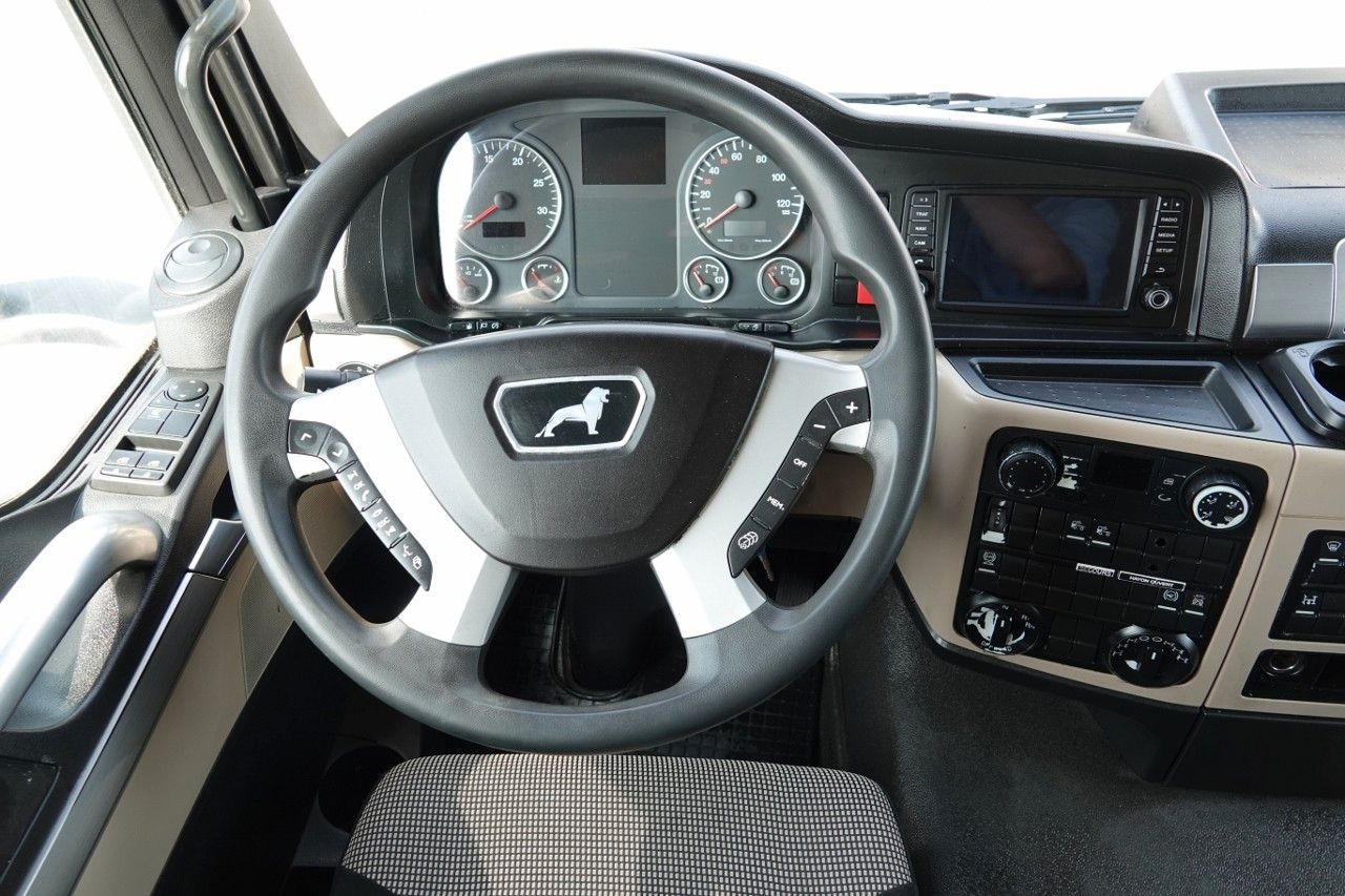 Nyergesvontató MAN TGS 18.420 / 4X4 /  RAMA DŁ. 5,6 M / NAVI / DO Z: 14 kép.