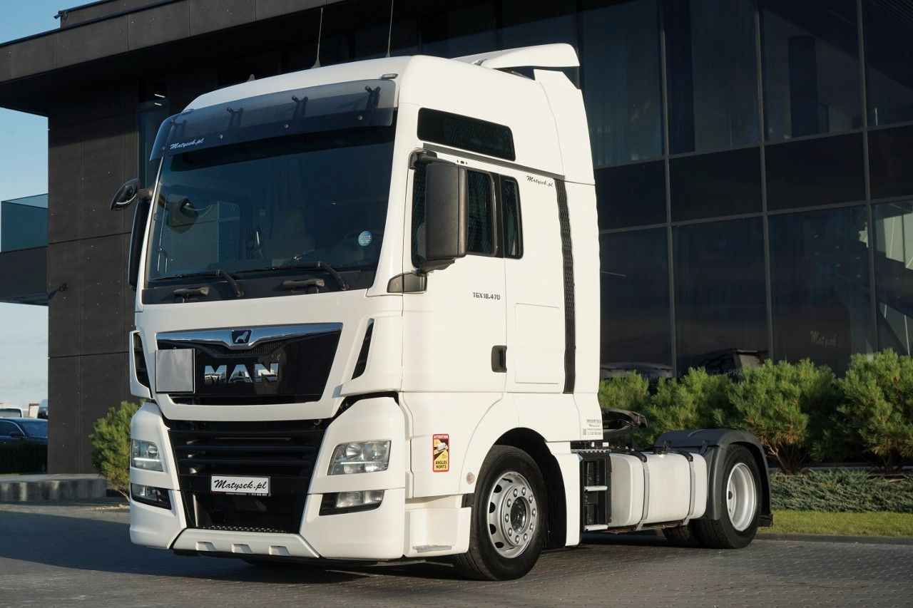 MAN TGX 18.470 / LOW DECK / MEGA / REGULOWANE SIODŁO - Nyergesvontató: 5 kép. MAN TGX 18.470 / LOW DECK / MEGA / REGULOWANE SIODŁO - Nyergesvontató: 5 kép.