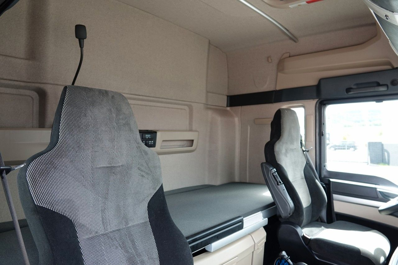 Nyergesvontató MAN TGX 18.470 / RETARDER / OPONY 100% / 2020 ROK /: 17 kép.