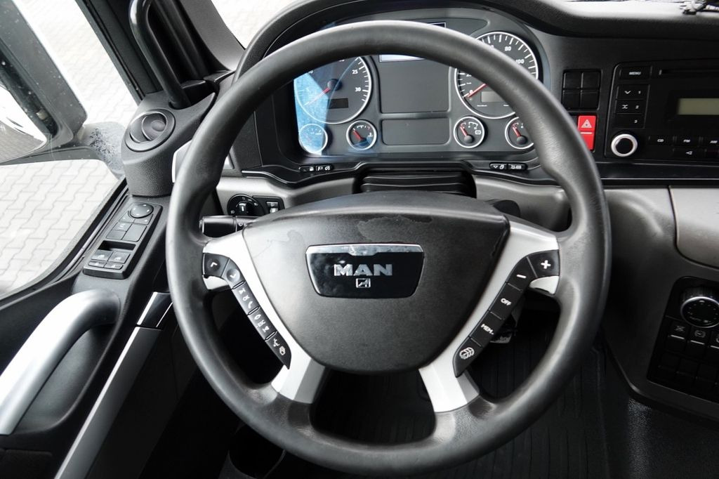 Nyergesvontató MAN TGX 18.480 / RETARDER / EURO 5 / EEV / SPROWADZO MAN TGX 18.480 / RETARDER / EURO 5 / EEV / SPROWADZO: 14 kép. Nyergesvontató MAN TGX 18.480 / RETARDER / EURO 5 / EEV / SPROWADZO MAN TGX 18.480 / RETARDER / EURO 5 / EEV / SPROWADZO: 14 kép.