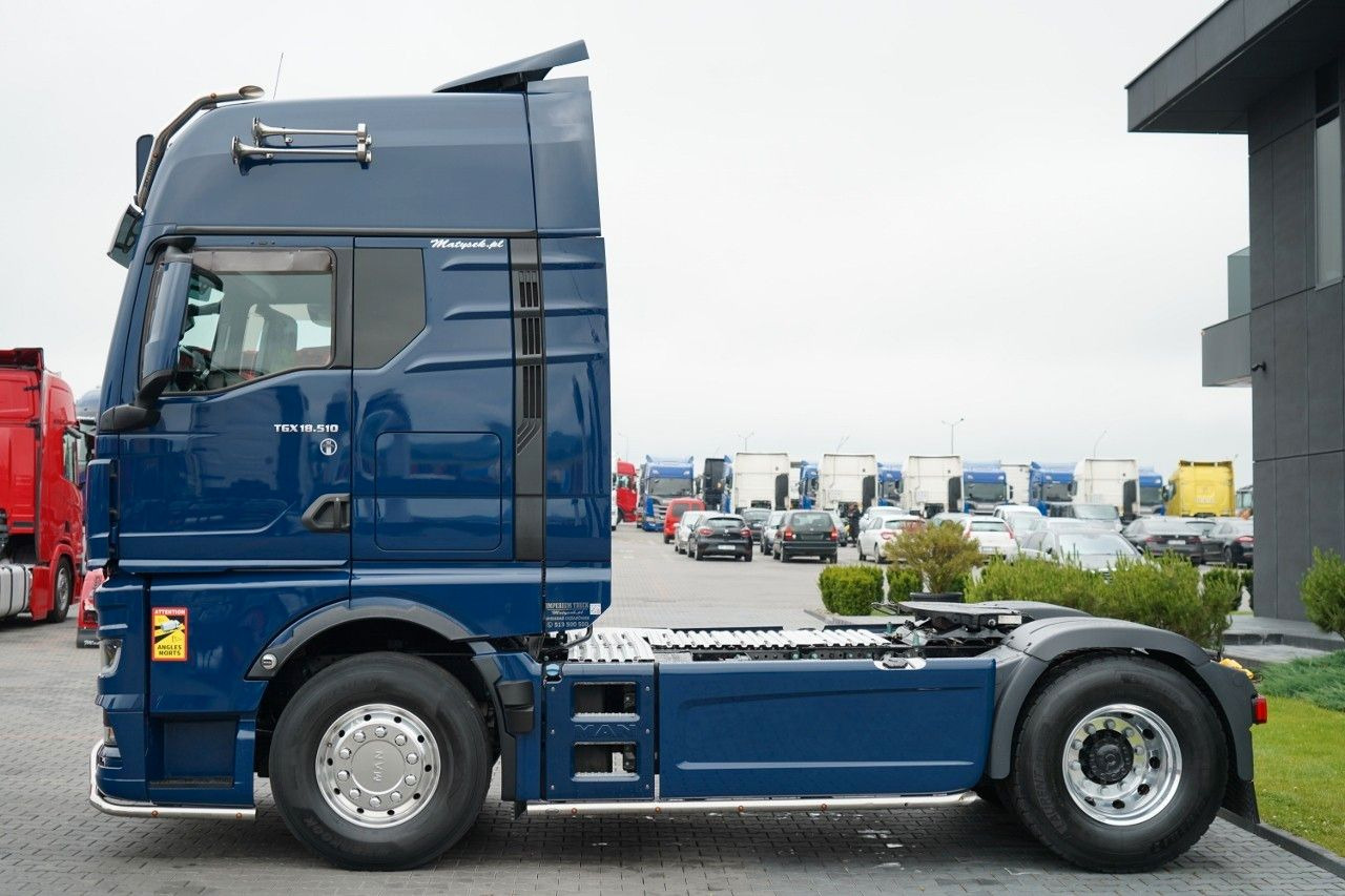 MAN TGX 18.510 / GX / RETARDER / NAVI / TV / SKÓRA / - Nyergesvontató: 3 kép. MAN TGX 18.510 / GX / RETARDER / NAVI / TV / SKÓRA / - Nyergesvontató: 3 kép.