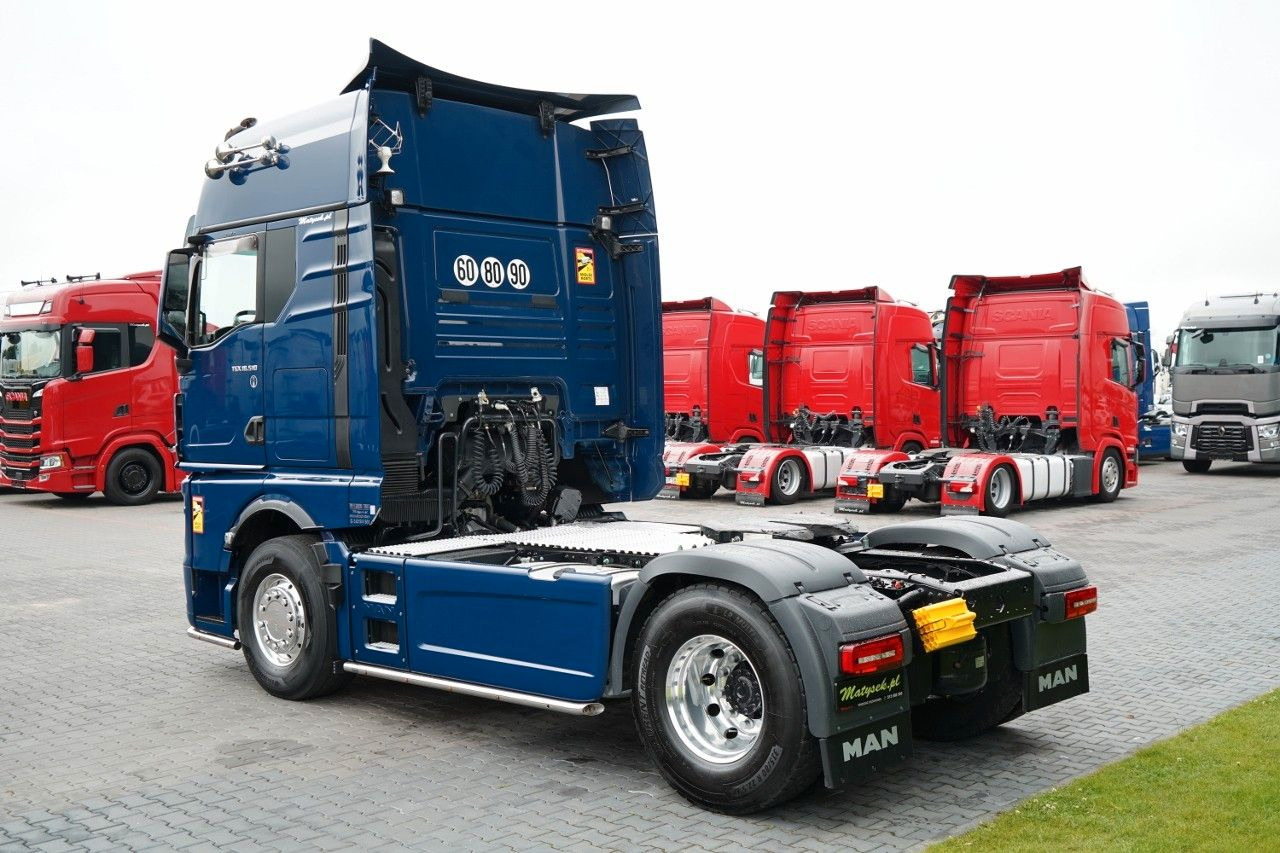 MAN TGX 18.510 / GX / RETARDER / NAVI / TV / SKÓRA / - Nyergesvontató: 4 kép. MAN TGX 18.510 / GX / RETARDER / NAVI / TV / SKÓRA / - Nyergesvontató: 4 kép.