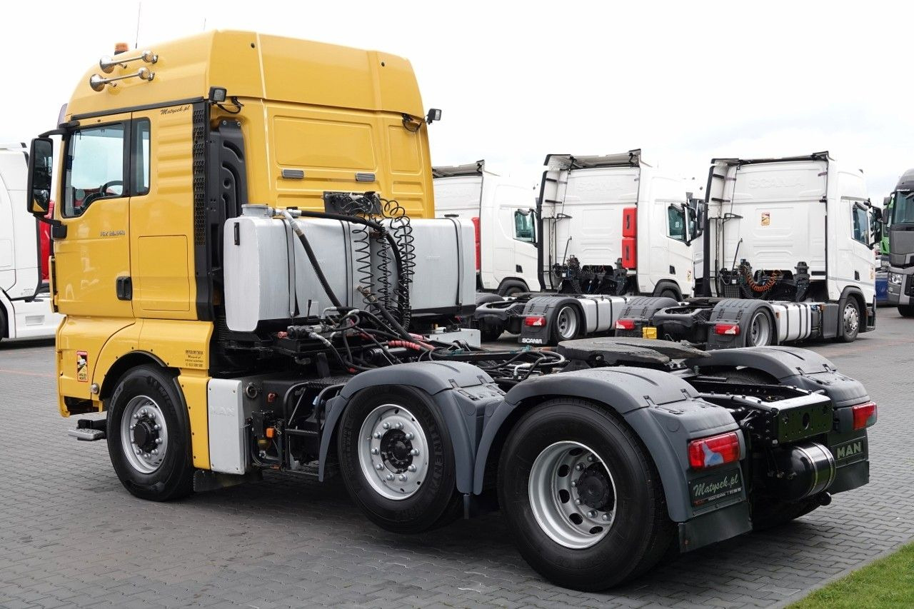 MAN TGX 26.540 / 6x2 / 6X4 / PUSHER / HYDRAULIKA / - Nyergesvontató: 4 kép. MAN TGX 26.540 / 6x2 / 6X4 / PUSHER / HYDRAULIKA / - Nyergesvontató: 4 kép.
