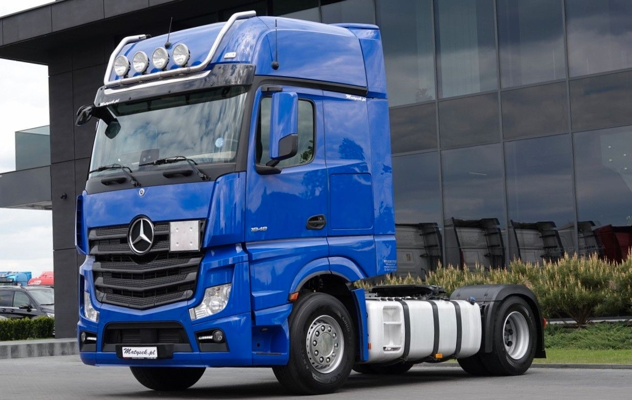 Mercedes-Benz ACTROS 1848 / GIGA SPACE / RETARDER / PO KONTRA - Nyergesvontató: 1 kép. Mercedes-Benz ACTROS 1848 / GIGA SPACE / RETARDER / PO KONTRA - Nyergesvontató: 1 kép.