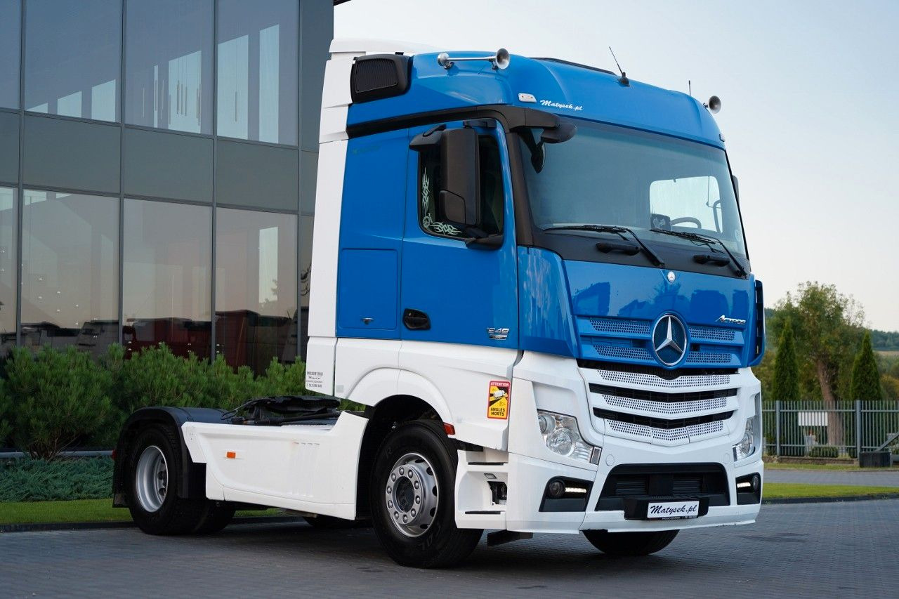 Mercedes-Benz ACTROS 1848 / HYDRAULIKA / STREAM SPACE / FLEETB - Nyergesvontató: 2 kép. Mercedes-Benz ACTROS 1848 / HYDRAULIKA / STREAM SPACE / FLEETB - Nyergesvontató: 2 kép.